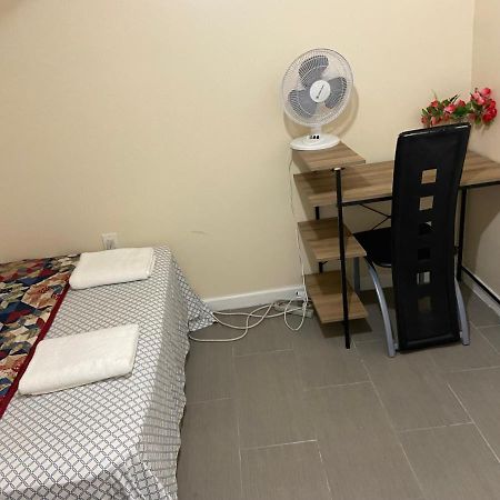 A Delightful Room In Queens New York Ngoại thất bức ảnh