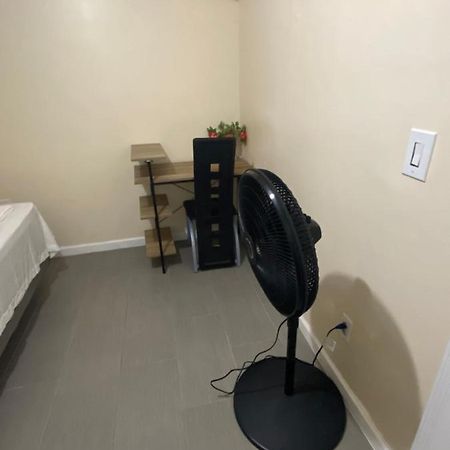 A Delightful Room In Queens New York Ngoại thất bức ảnh
