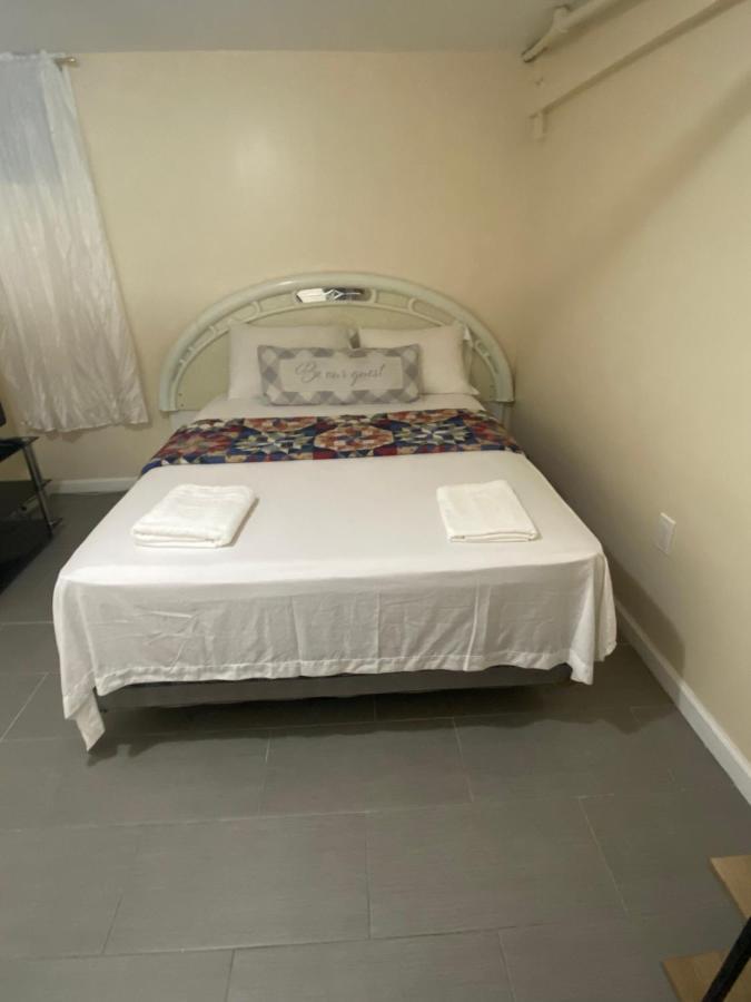 A Delightful Room In Queens New York Ngoại thất bức ảnh